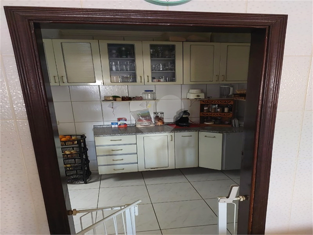 Sobrado à venda com 3 quartos, 240m² - Foto 14