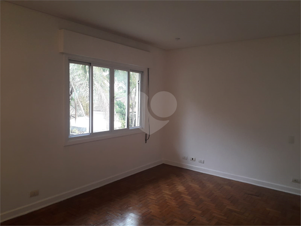Casa no Pacaembu 300 m²