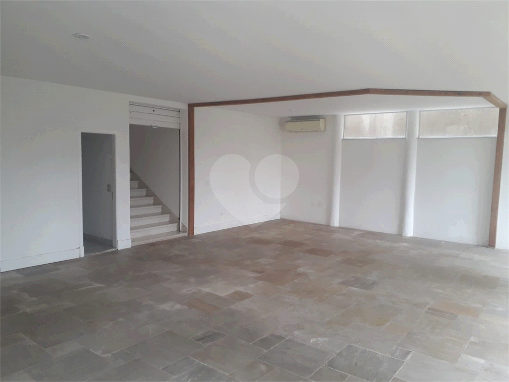 Casa no Pacaembu 300 m²