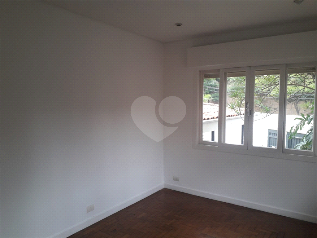 Casa no Pacaembu 300 m²
