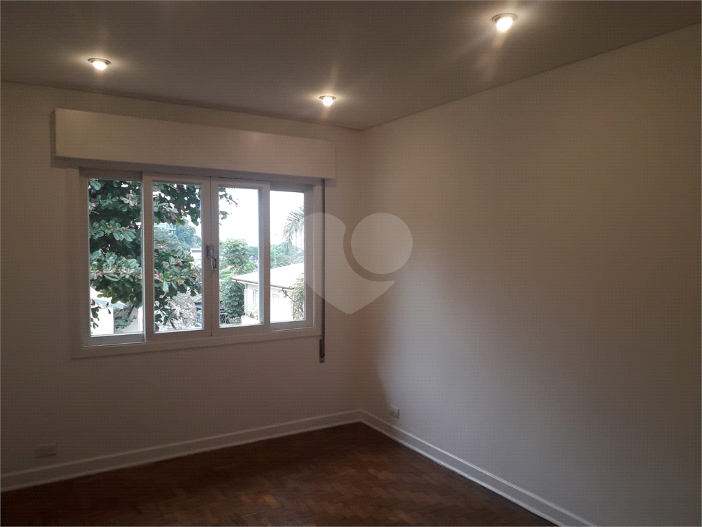 Casa no Pacaembu 300 m²