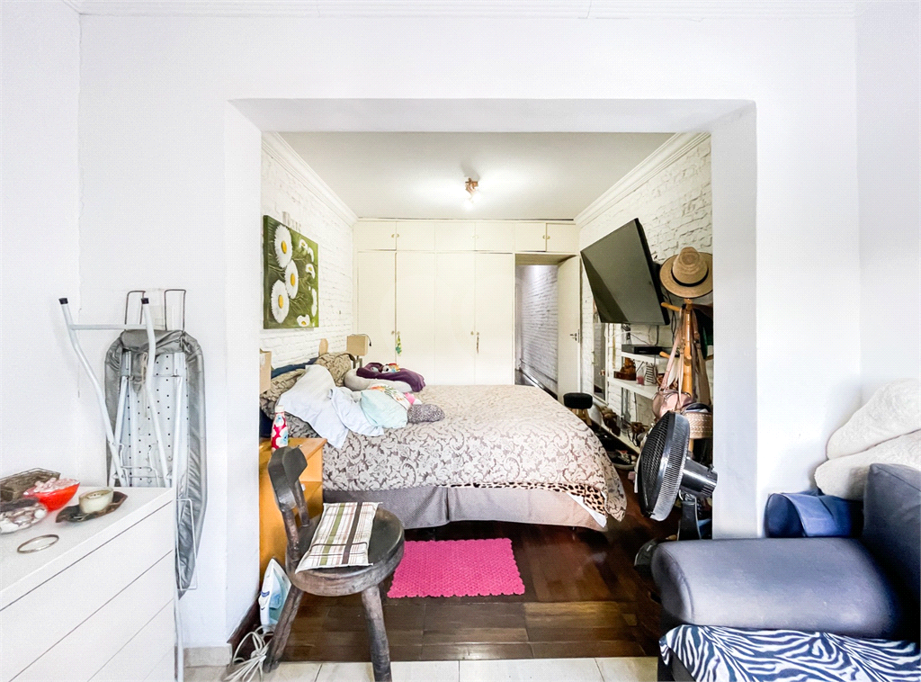 Sobrado para venda na Vila Madalena com 3 quartos com 17 m²