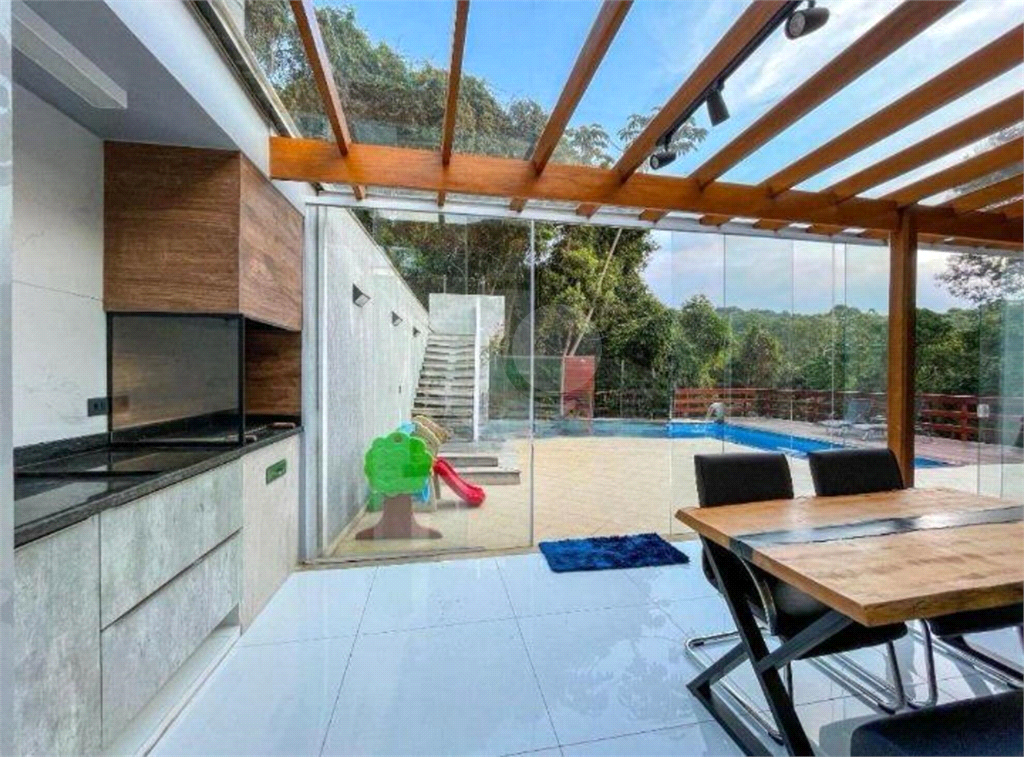 Casa de Condomínio à venda com 4 quartos, 232m² - Foto 28