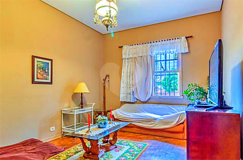 Casa 169m²  à venda no bairro Jardim França com 3 dormitórios