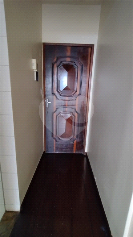 Venda de apartamento 02 dormitórios 01 banheiro sem vaga de garagem na Vila Mariana