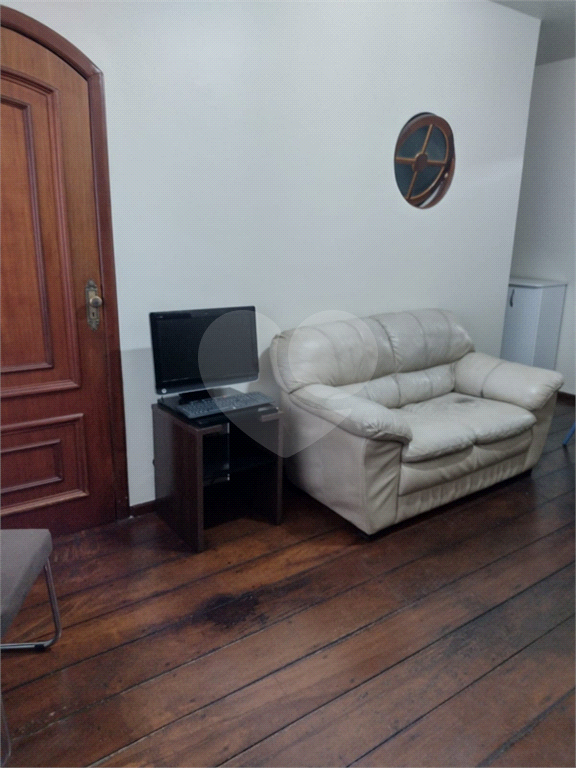 Venda de apartamento 02 dormitórios 01 banheiro sem vaga de garagem na Vila Mariana