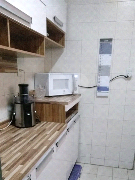 Venda de apartamento 02 dormitórios 01 banheiro sem vaga de garagem na Vila Mariana