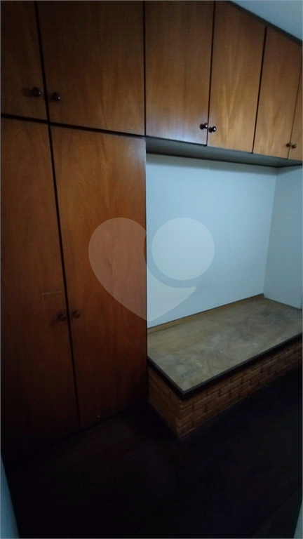 Venda de apartamento 02 dormitórios 01 banheiro sem vaga de garagem na Vila Mariana