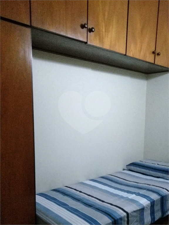Venda de apartamento 02 dormitórios 01 banheiro sem vaga de garagem na Vila Mariana