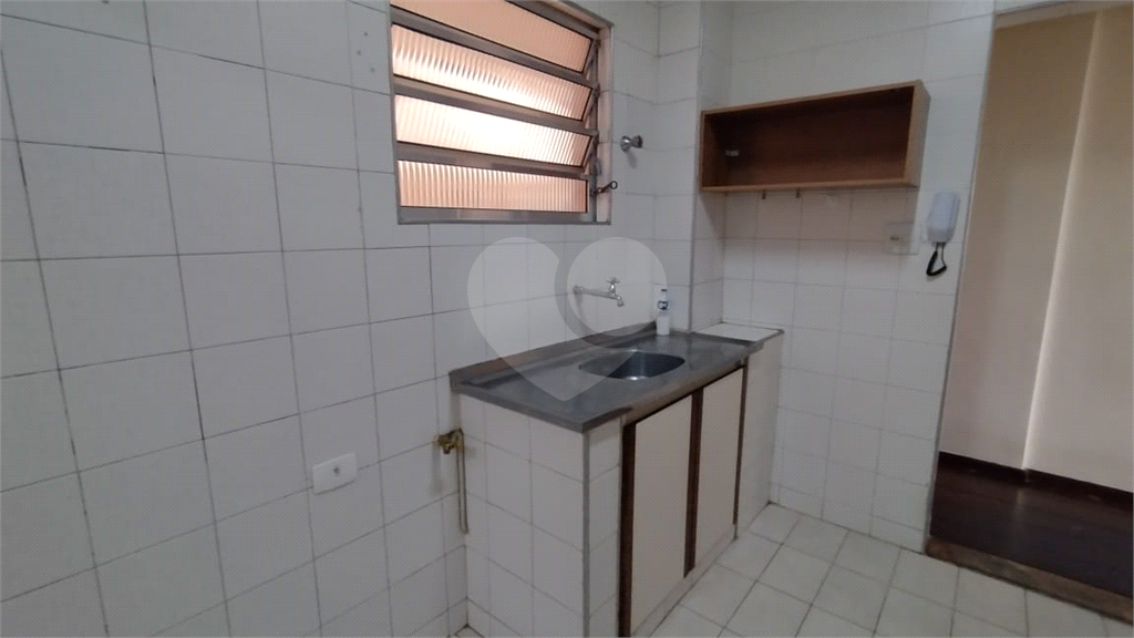 Venda de apartamento 02 dormitórios 01 banheiro sem vaga de garagem na Vila Mariana