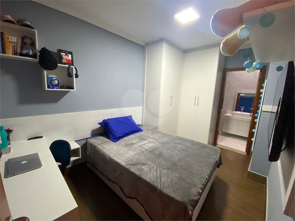 Sobrado à venda com 3 quartos, 207m² - Foto 7