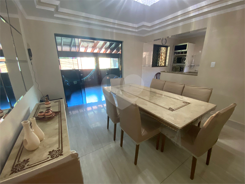 Sobrado à venda com 3 quartos, 207m² - Foto 4