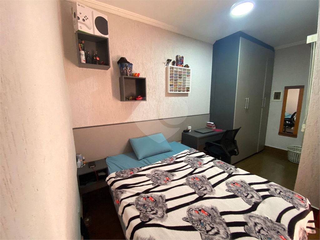 Sobrado à venda com 3 quartos, 207m² - Foto 9