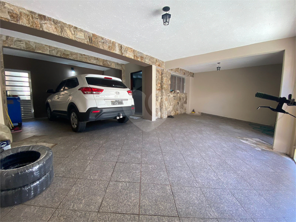 Sobrado à venda com 3 quartos, 207m² - Foto 25
