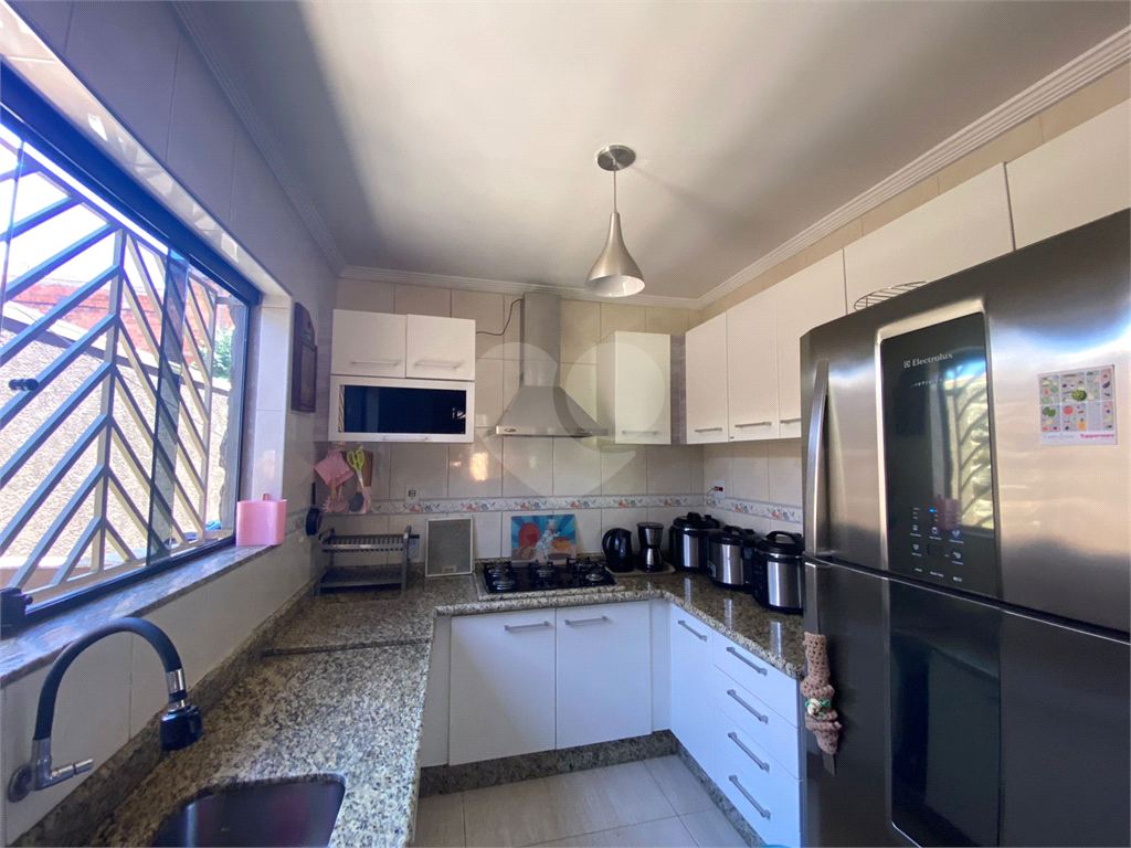 Sobrado à venda com 3 quartos, 207m² - Foto 6