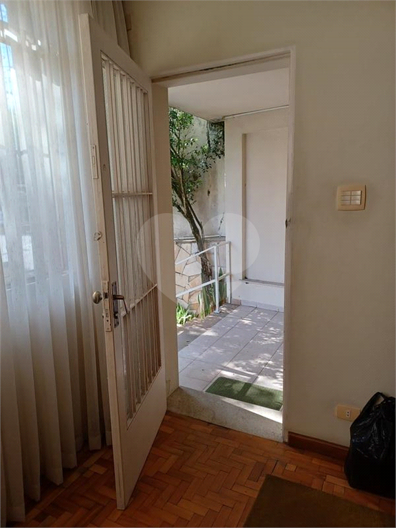 Sobrado à venda com 3 quartos, 178m² - Foto 4