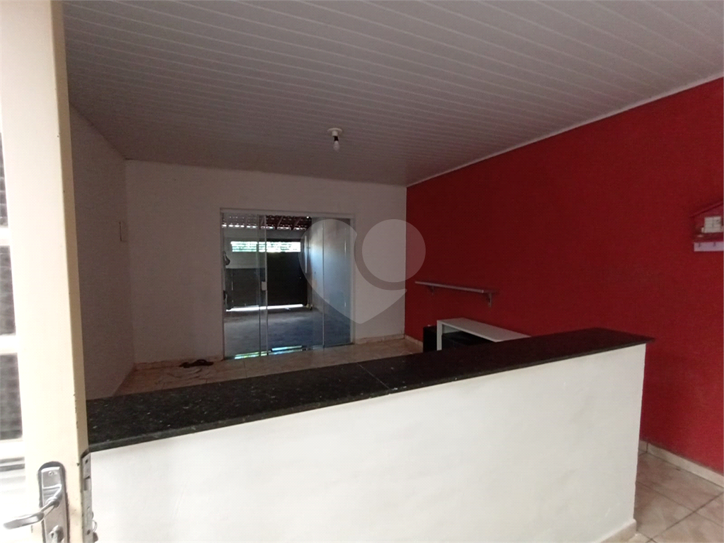 Casa à venda com 2 quartos, 79m² - Foto 3