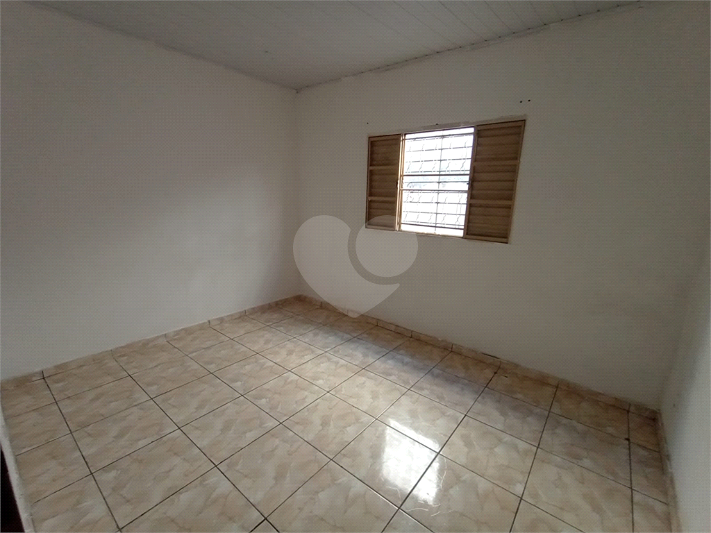 Casa à venda com 2 quartos, 79m² - Foto 5