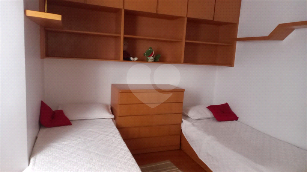 Apartamento à venda com 2 quartos, 74m² - Foto 15