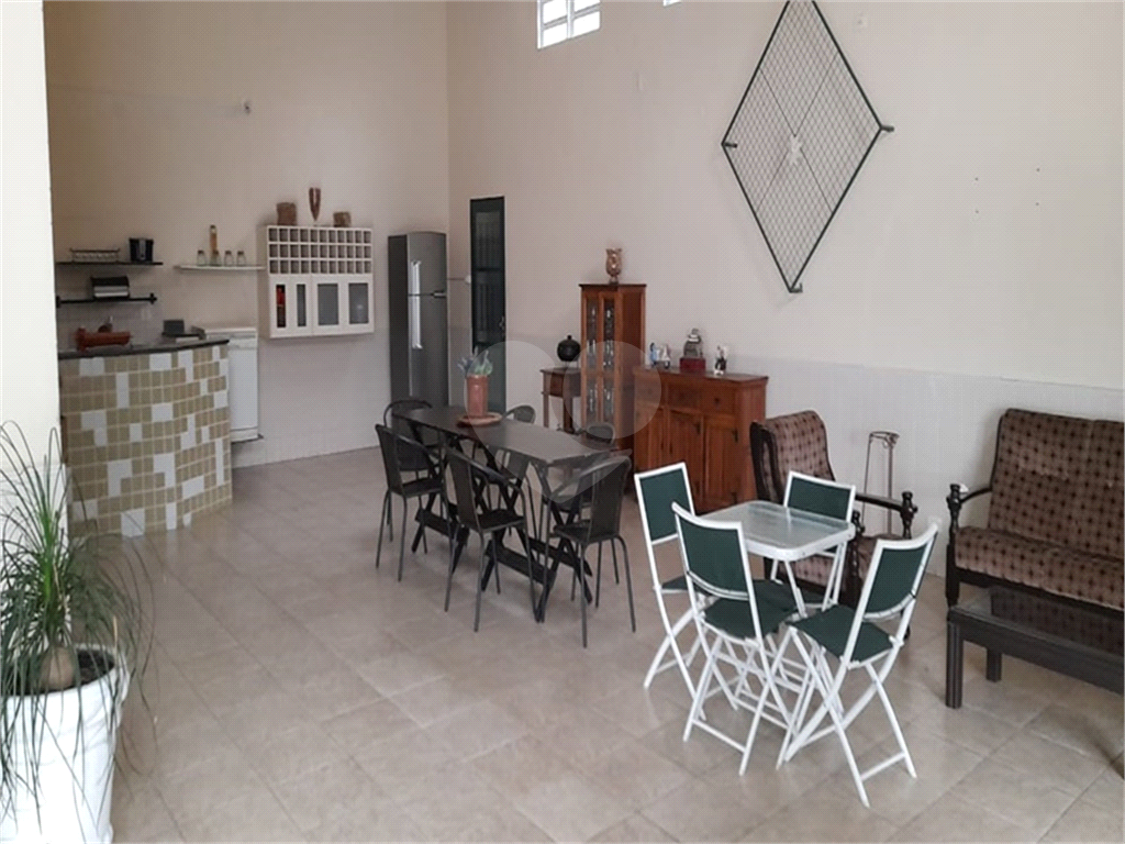 Casa de Condomínio à venda com 5 quartos, 250m² - Foto 12