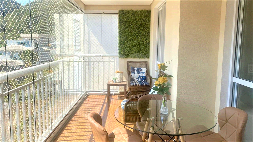 Lindo Apto 100mt. Regiao prox,Horto 3 dorm 1 suite,Cozinha 2wc.Sala Ampliada.Varanda Gourmet.02 vgs.