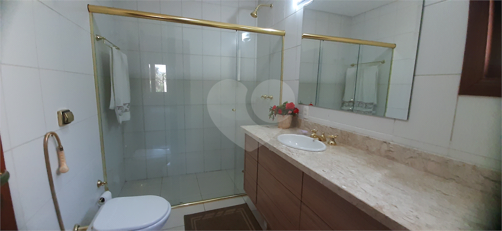 Casa de Condomínio à venda e aluguel com 4 quartos, 390m² - Foto 19