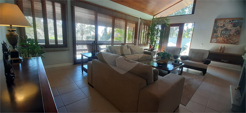 Casa de Condomínio à venda e aluguel com 4 quartos, 390m² - Foto 6