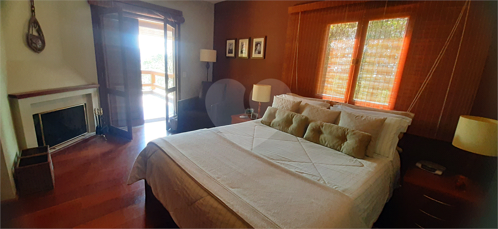 Casa de Condomínio à venda e aluguel com 4 quartos, 390m² - Foto 15
