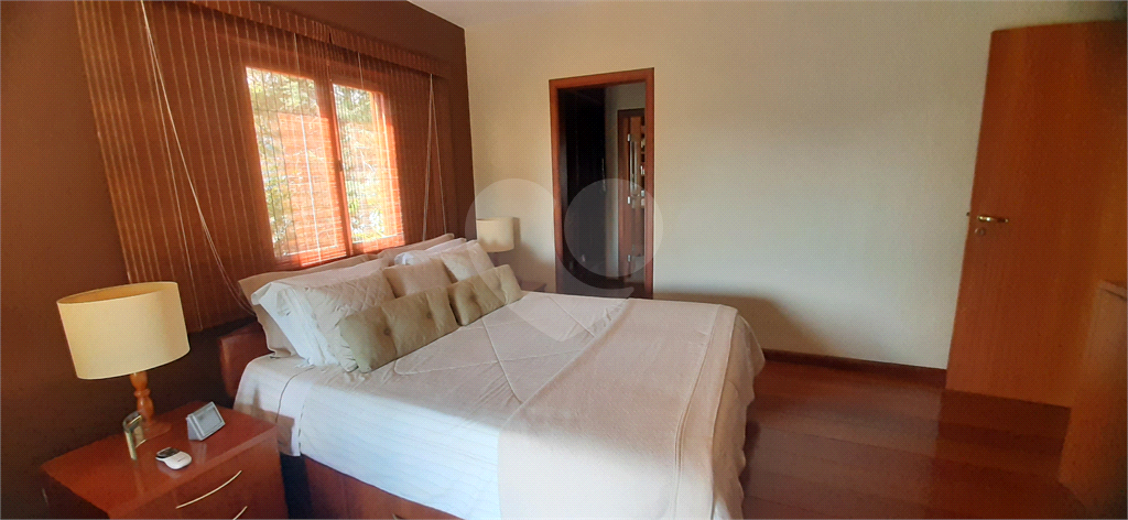 Casa de Condomínio à venda e aluguel com 4 quartos, 390m² - Foto 16