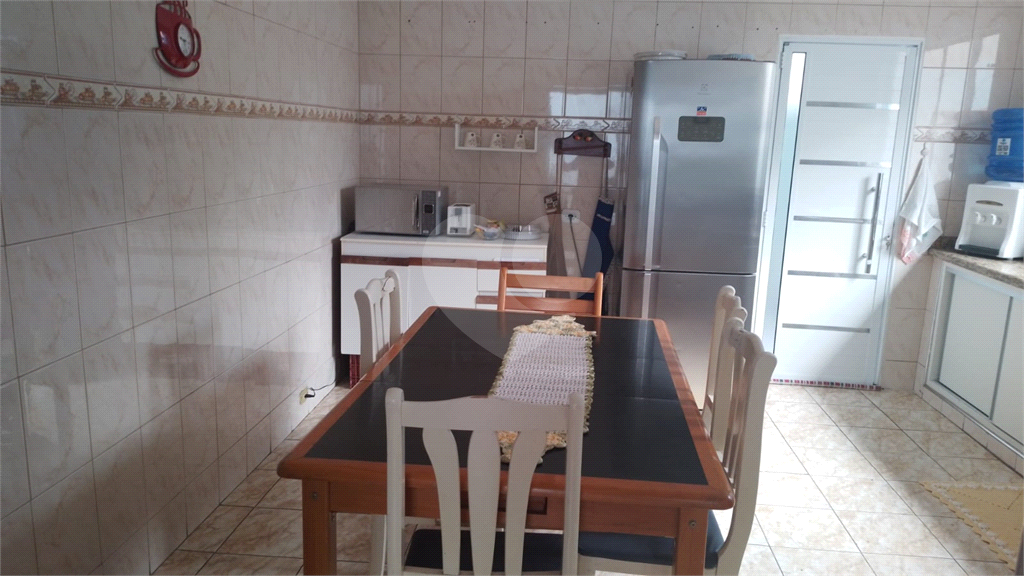 Casa à venda com 4 quartos, 240m² - Foto 22