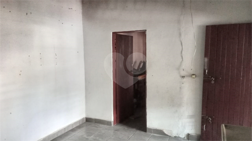 Casa à venda no Jardim Brasil com 03 Dormitórios por R$ 270.000,00 