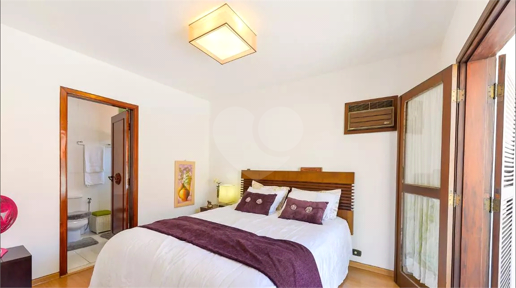 EXCELENTE SOBRADO, 3 SUITES , 5 VAGAS PERDIZES SP