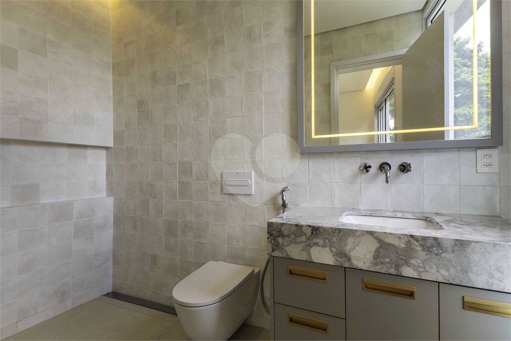 Apartamento sofisticado em Alto da Lapa