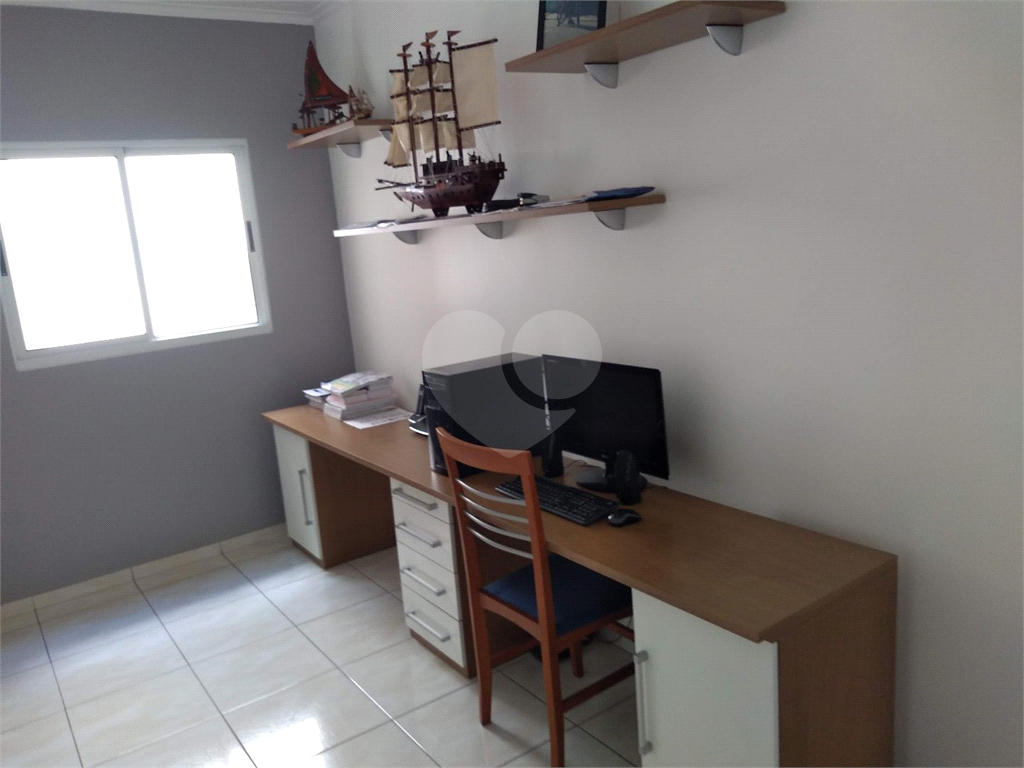 Sobrado à venda com 3 quartos, 215m² - Foto 17