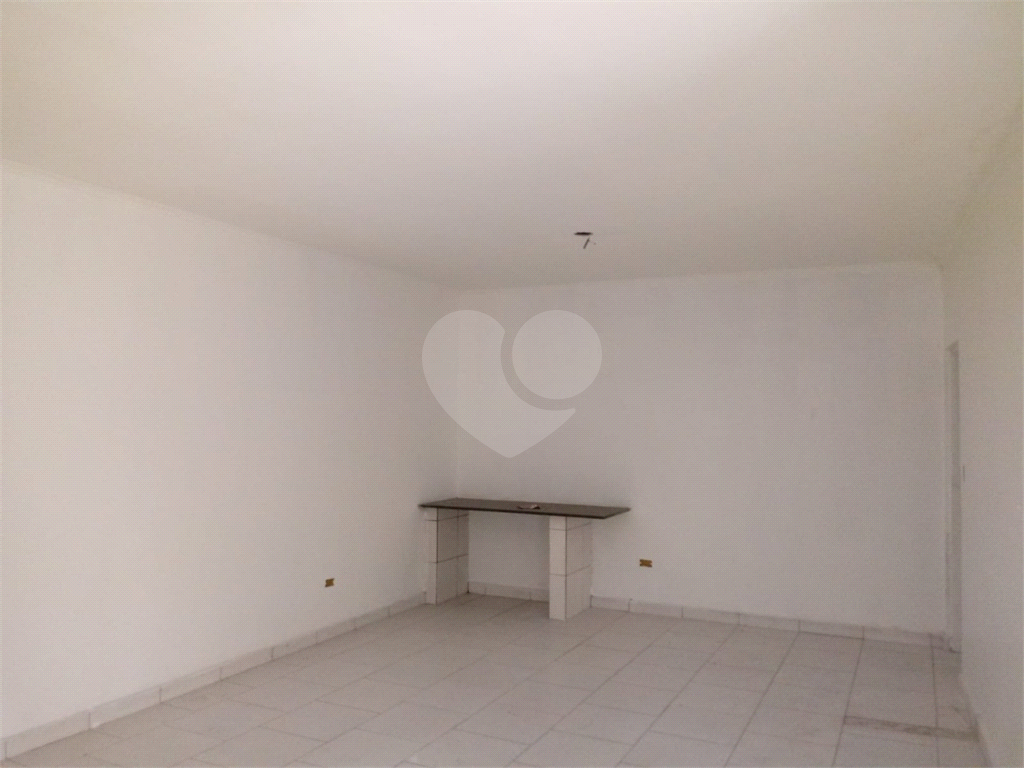 Casa à venda com 2 quartos, 208m² - Foto 10