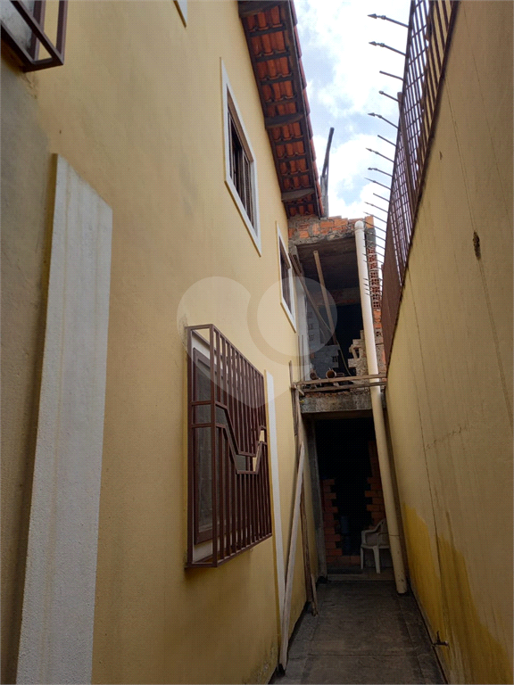 Sobrado de 4 quartos 1 suíte 2 vagas bairro Jardim City- Guarulhos-SP.
