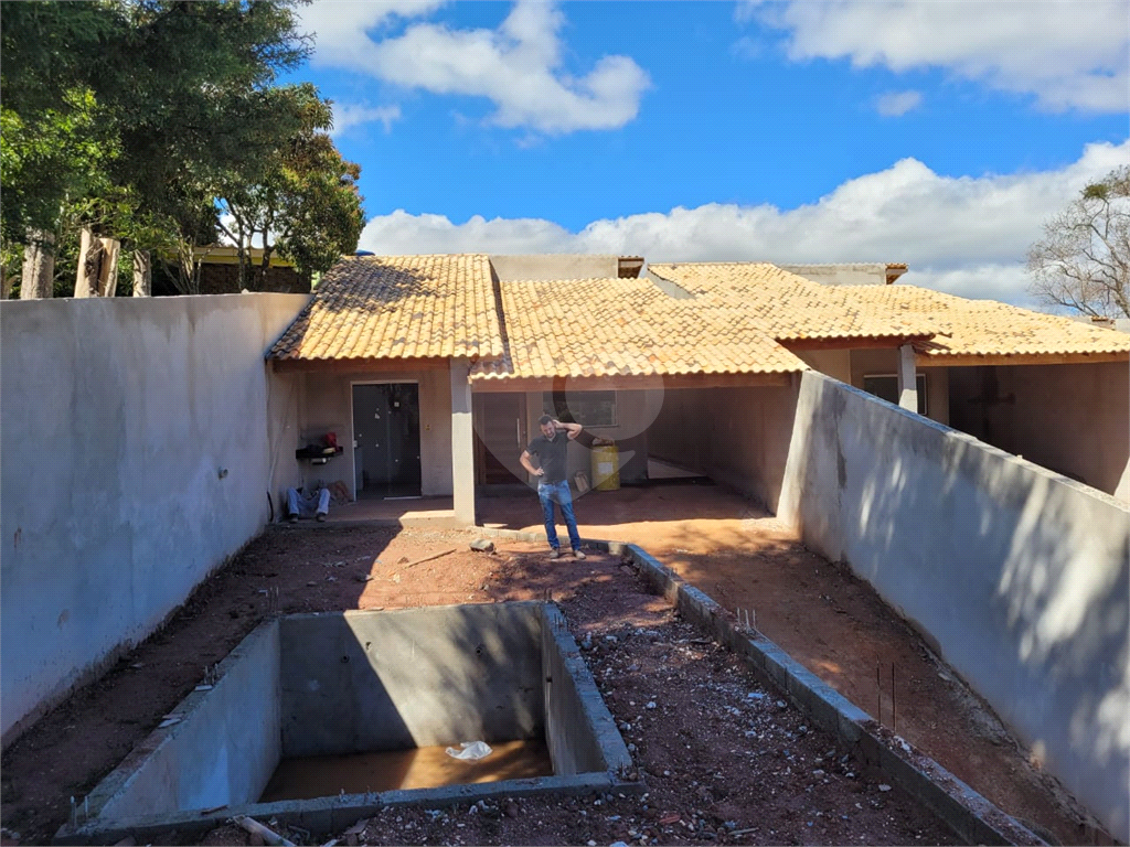 Casa de Condomínio à venda com 3 quartos, 105m² - Foto 1
