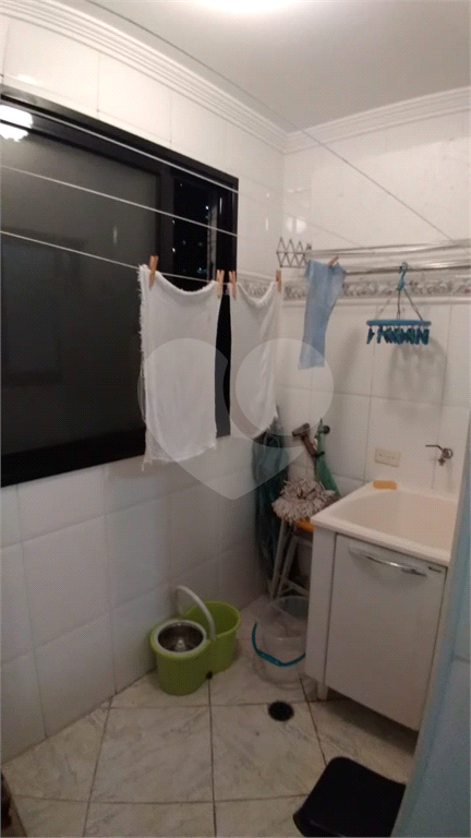 Apartamento de 87 m² com 2 dormitórios, sendo 1 suíte na Guilhermina, Praia Grande - 424.000,00