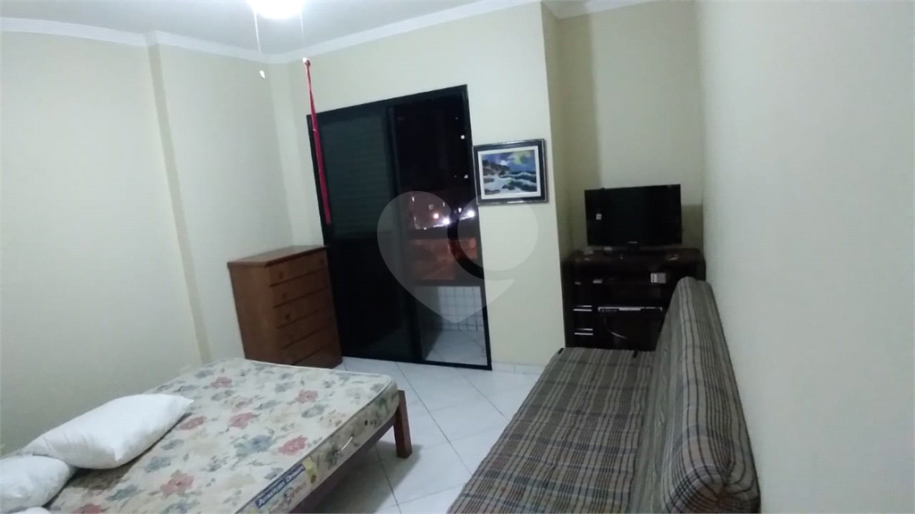 Apartamento de 87 m² com 2 dormitórios, sendo 1 suíte na Guilhermina, Praia Grande - 424.000,00