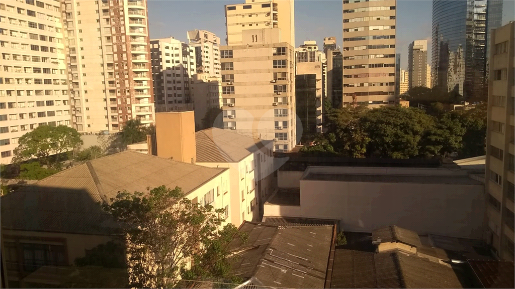 CONJUNTO COMERCIAL ITAIM BIBI