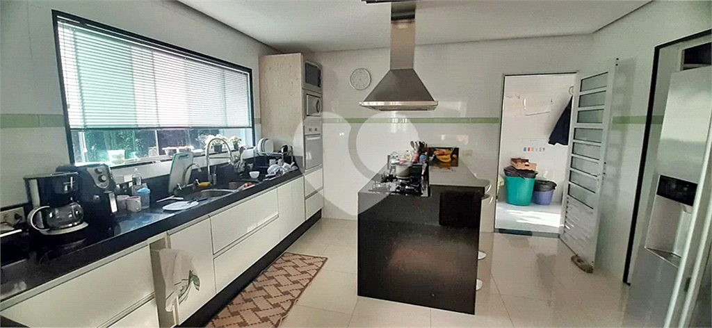 Casa de Condomínio à venda com 3 quartos, 380m² - Foto 12