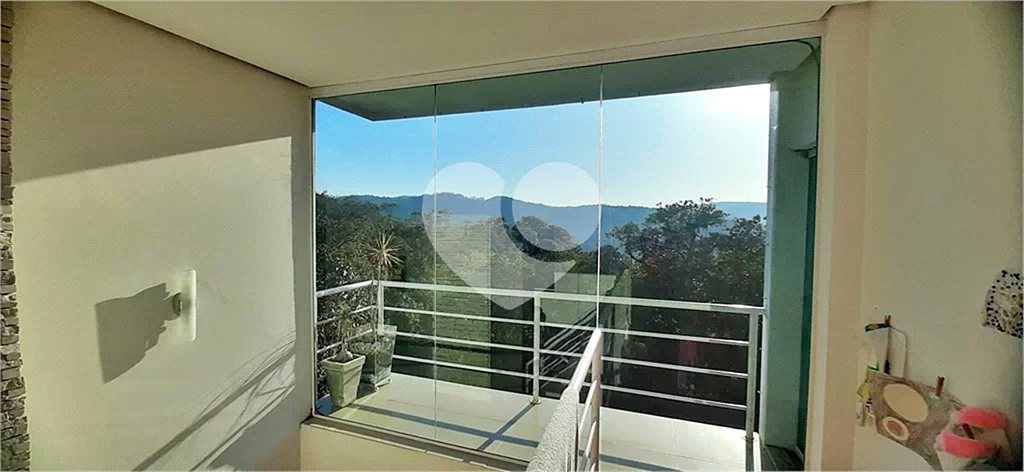 Casa de Condomínio à venda com 3 quartos, 380m² - Foto 5