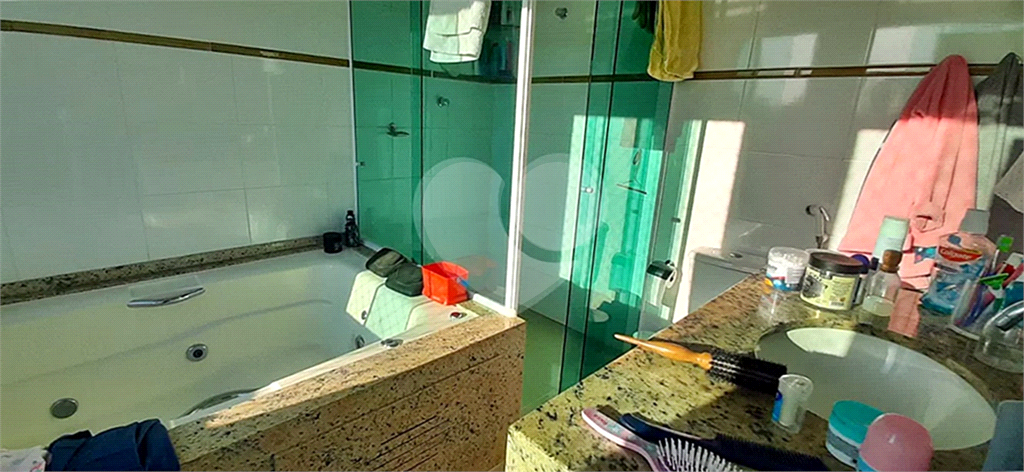 Casa de Condomínio à venda com 3 quartos, 380m² - Foto 17