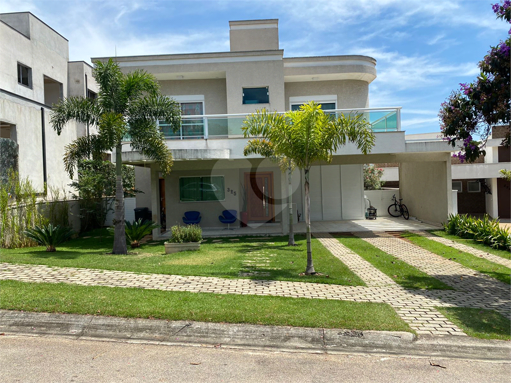 Casa de Condomínio à venda com 3 quartos, 330m² - Foto 19