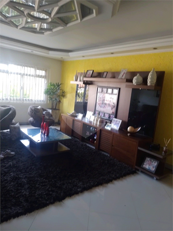 SOBRADO / JARDIM GUAPIRA