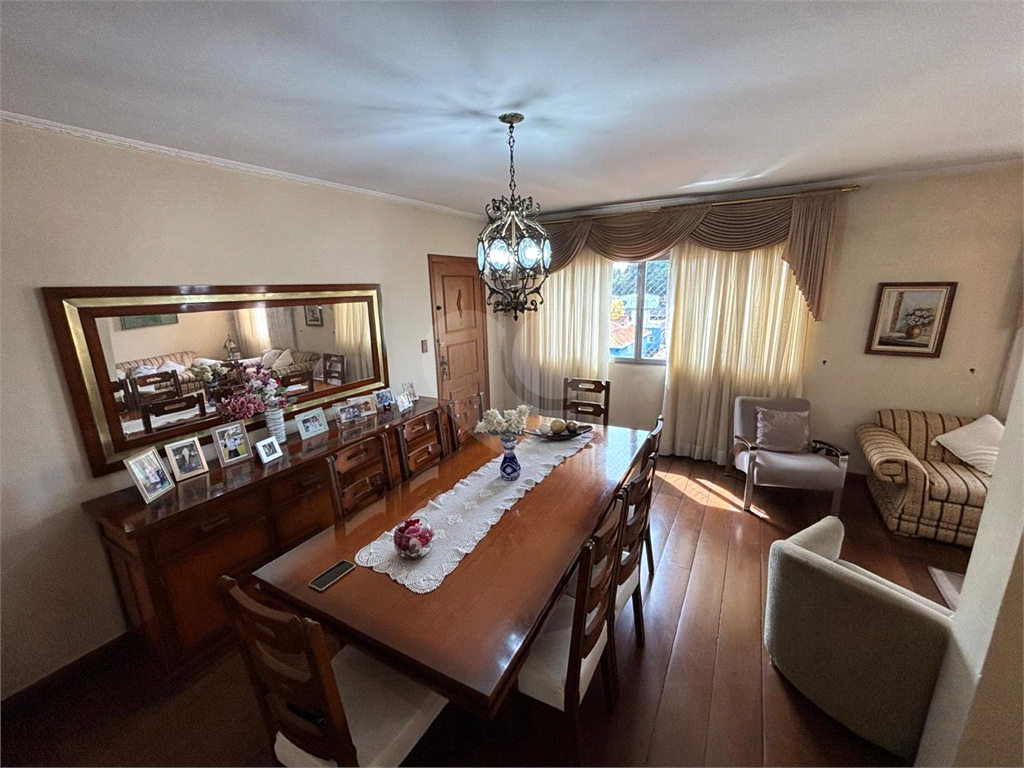 Apartamento, 3 quartos, 130 m² - Foto 2