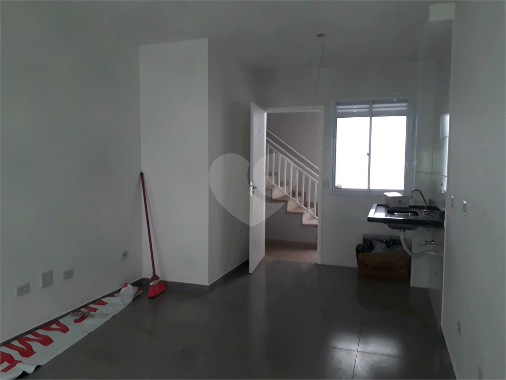 Casa de Condomínio à venda com 1 quarto, 41m² - Foto 1