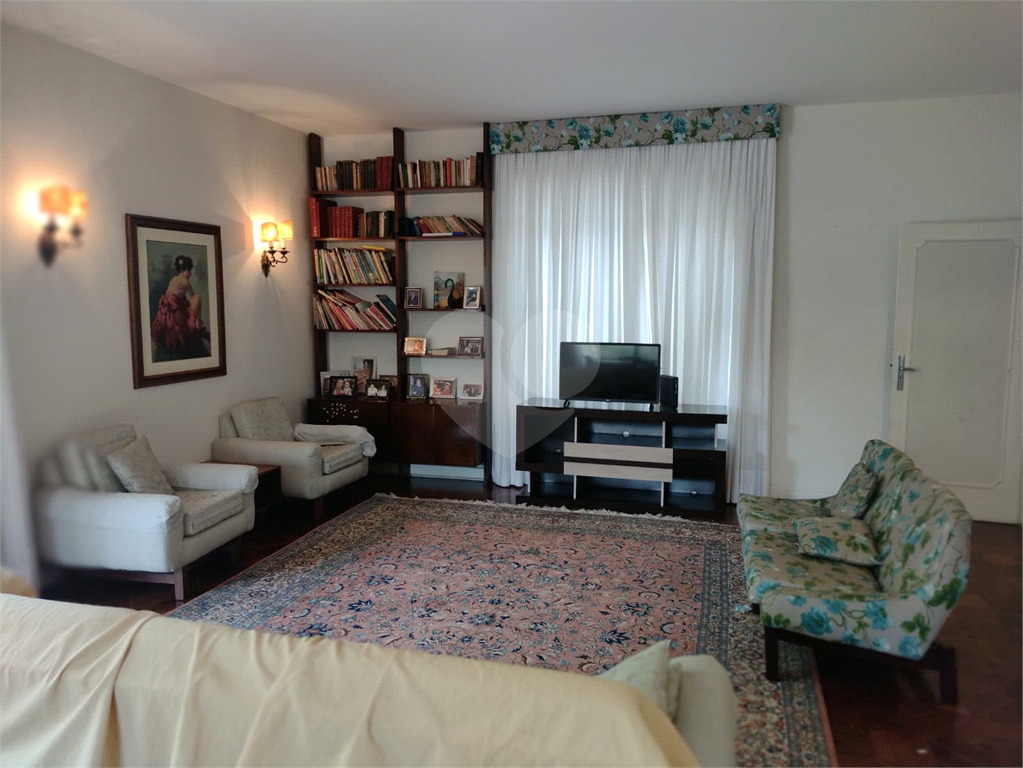 Casa alto padrão espetacular no Tremembé em uma localização super privilegiada.