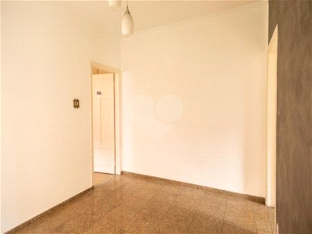 CASA 3 QUARTOS - SUMARE 