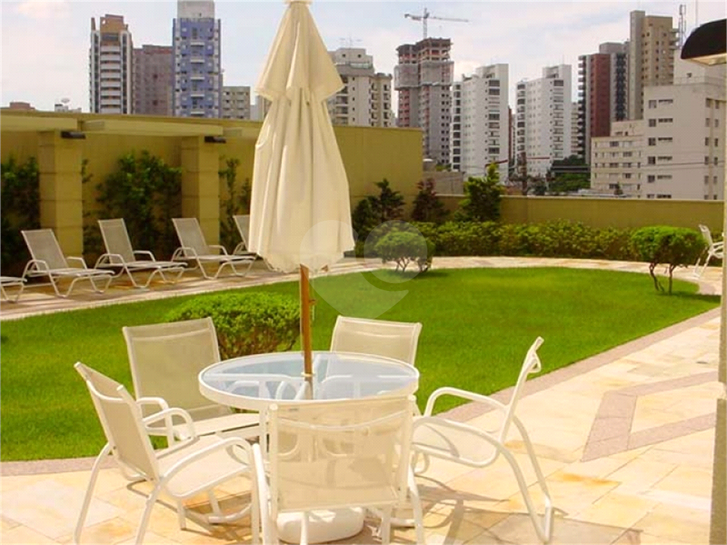 APARTAMENTO em VILA NOVA CONCEIÇÃO